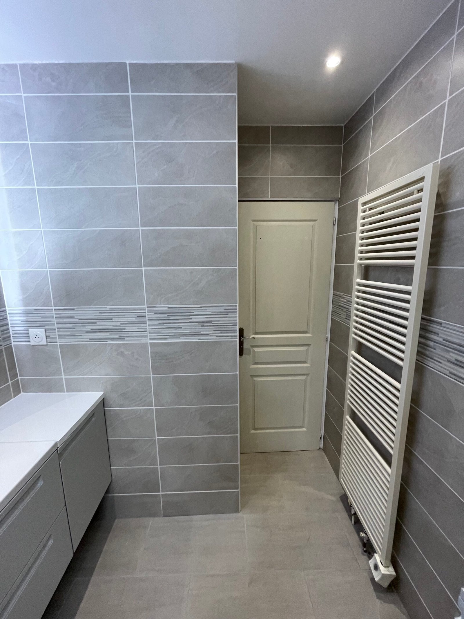 Salle de bain après rénovation par CGEP